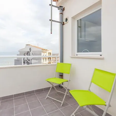 Hotel Yourhouse Monges 5*